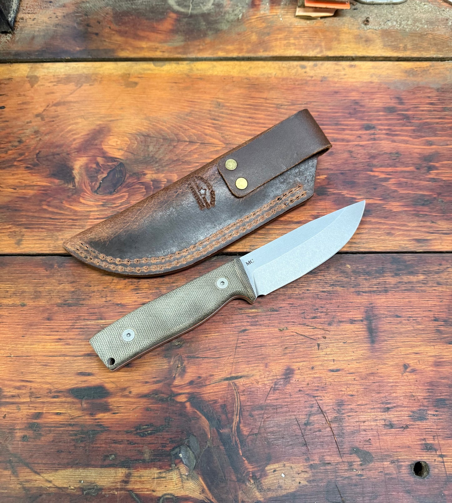 HKC Hunter - Green Micarta - Magnacut -02